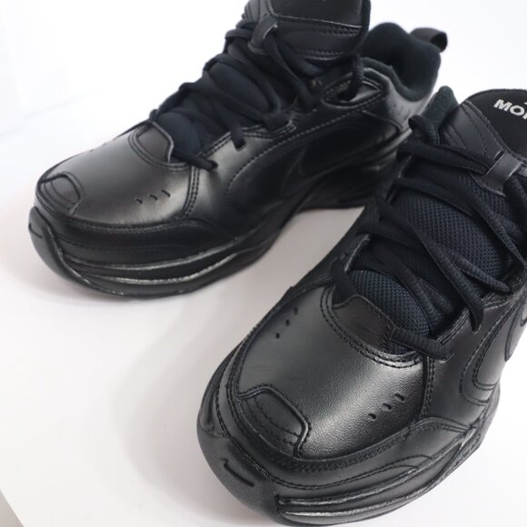 new. Nike Air Monarch.415445 MT. size us 7.5 main image 8